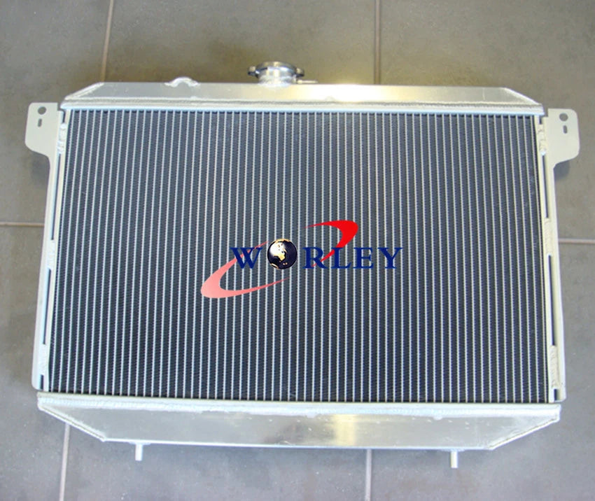 Aluminum Radiator, Shroud & Fan for Mitsubishi Magna Verada (1985-1991)