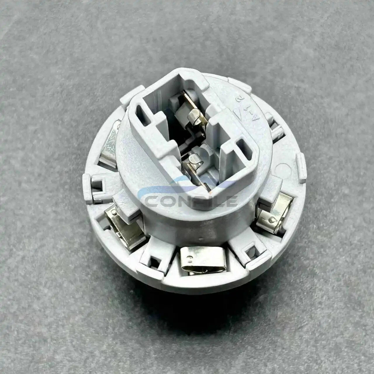 Tail brake/turn signal light socket for Toyota Prado (2002–2009)