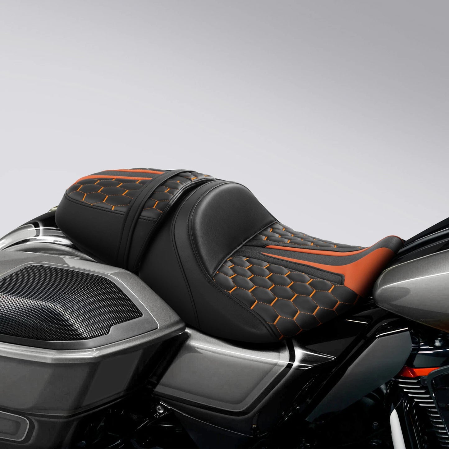 Driver & Passenger Seats for Harley CVO Street Road Glide FLHXSE (2023-2025)