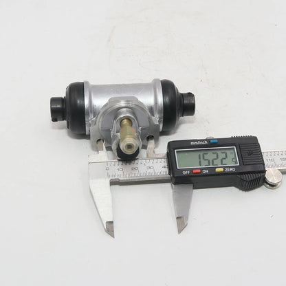 15/16 Rear Wheel Brake Cylinder for Nissan Navara D21 SD25 TD25 TD27 1985-1997