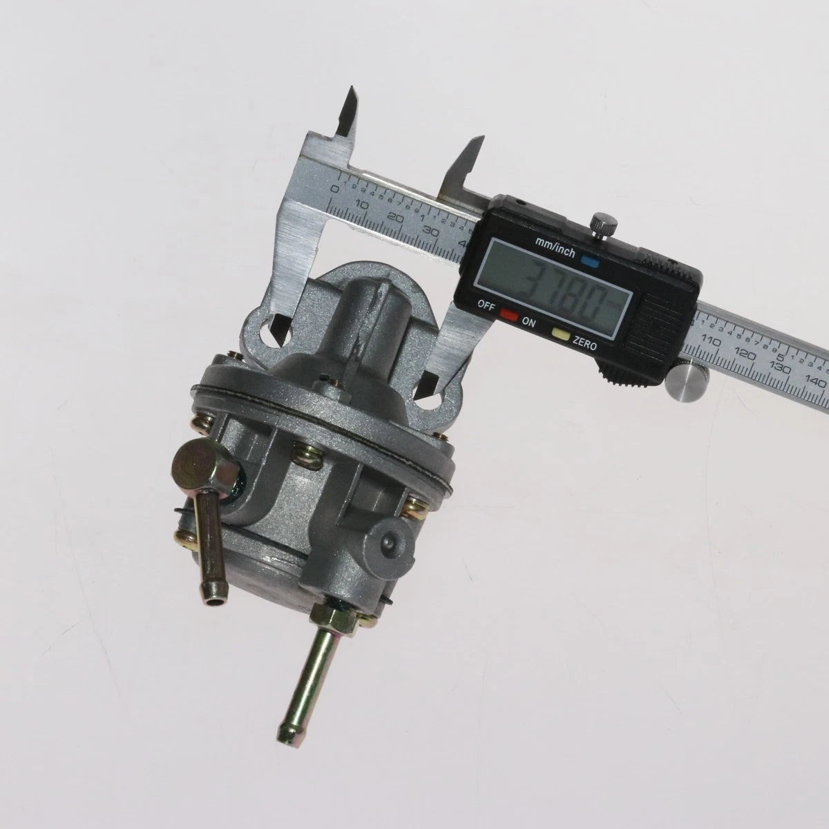 Fuel Pump Assembly 1.2L A12 1.4L A14 for Nissan Datsun Sunny B210 120Y 140Y