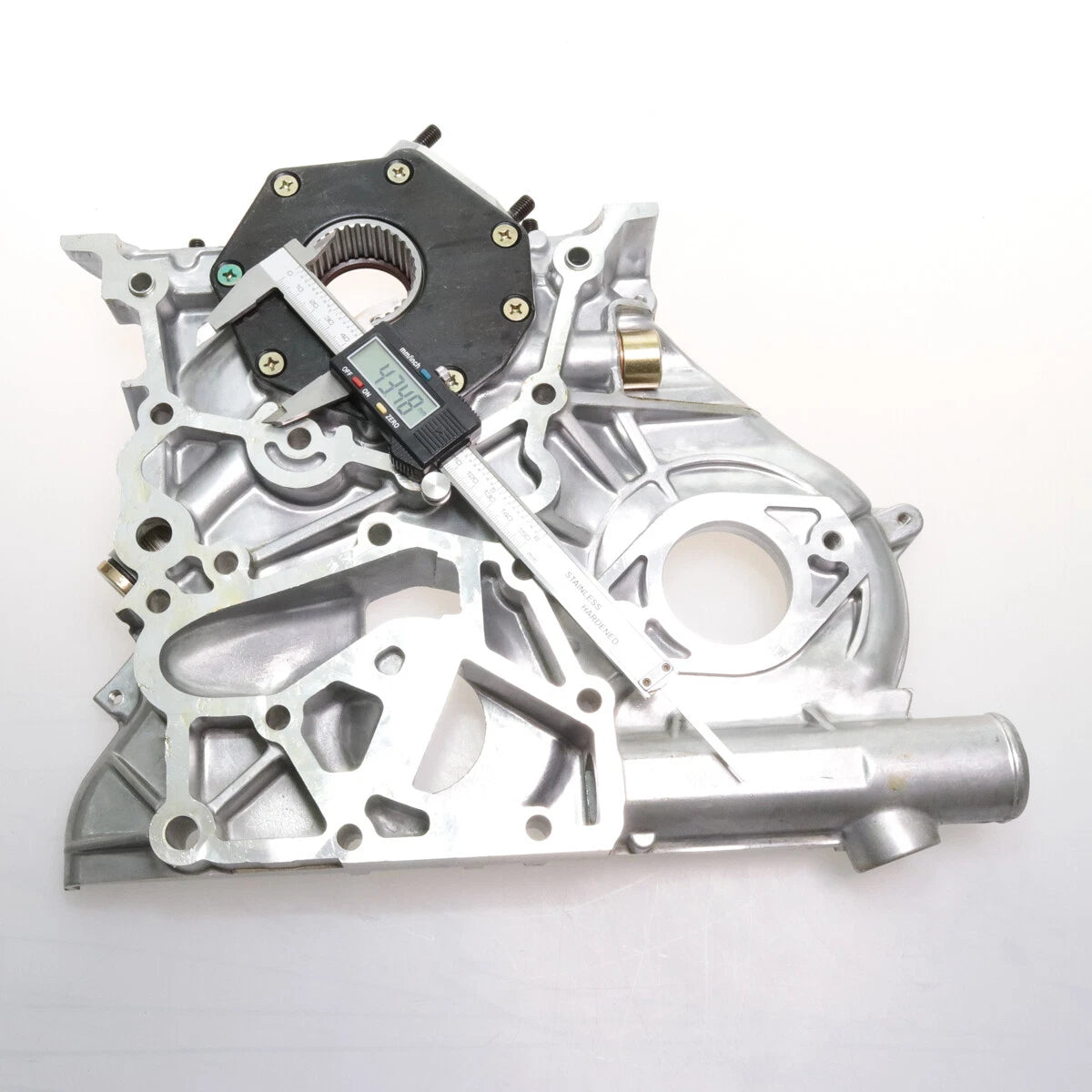 Timing Gear Case 3.0L for Toyota Hiace Commuter LH200 LH222 2005-2014