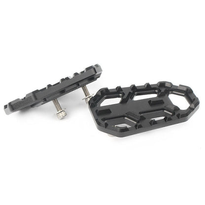 Black Wide Foot Pegs for Kawasaki VERSYS-X300, VERSYS 650, VERSYS 1000