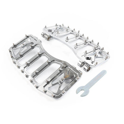 CNC Foot Pegs for Harley Softail Touring Road Glide Trike Dyna