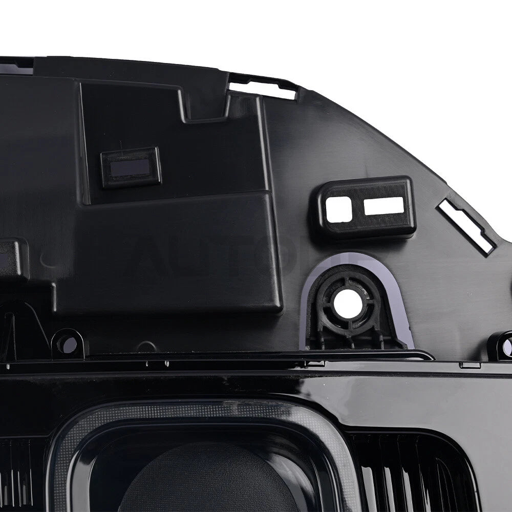 Tail Light Left for Land Rover Defender (2020-2024)