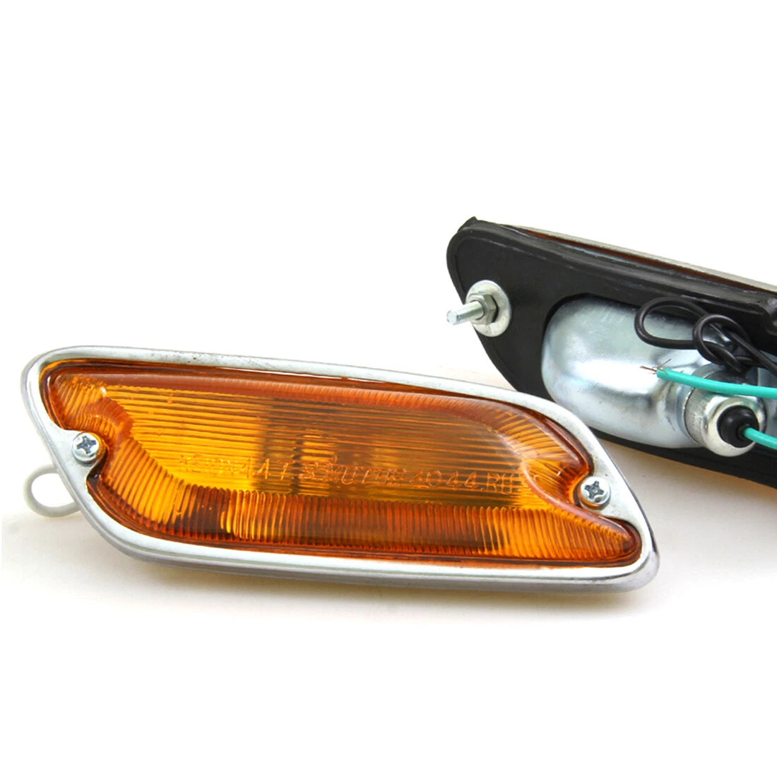 Side Marker Light L/R for Toyota Corolla KE10/KE11/KE15/KE17, Corona RT40 1966-1970