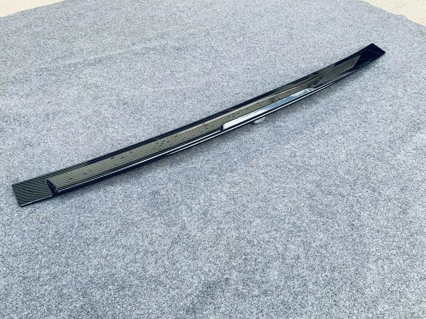 Rear Boot Spoiler Wing Lip for Toyota Prius Hatchback Carbon Fiber (2023-2024)