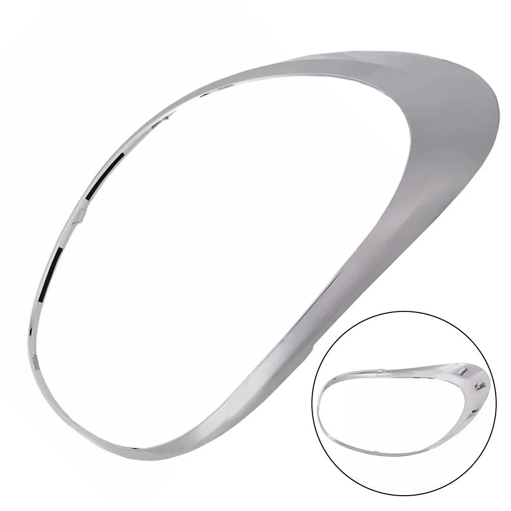 Left Chrome Silver Taillight Trim Ring for Fiat 500L (2012–2018)