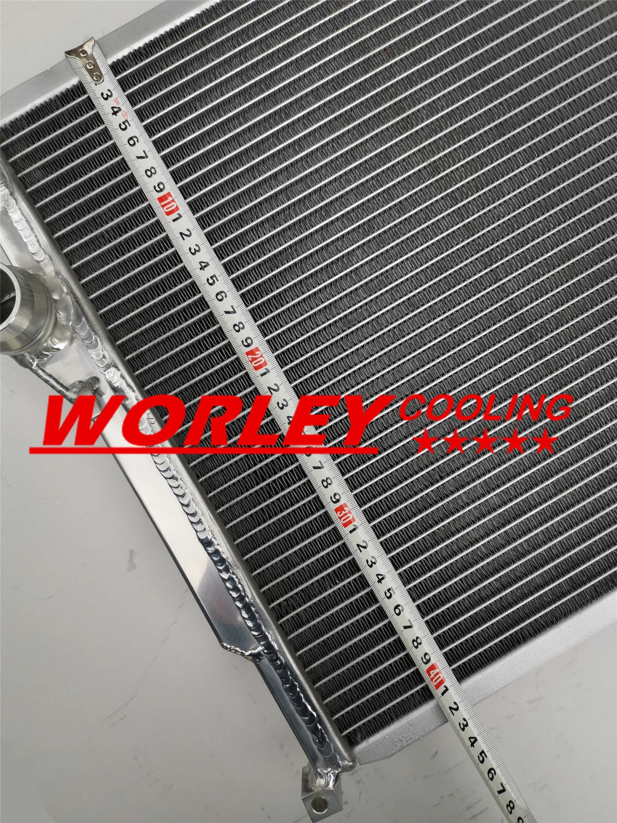 Aluminum Radiator +2 Fans for BMW E46 M3 330D 328 325 323 320 Ci 318i (1999-2006)