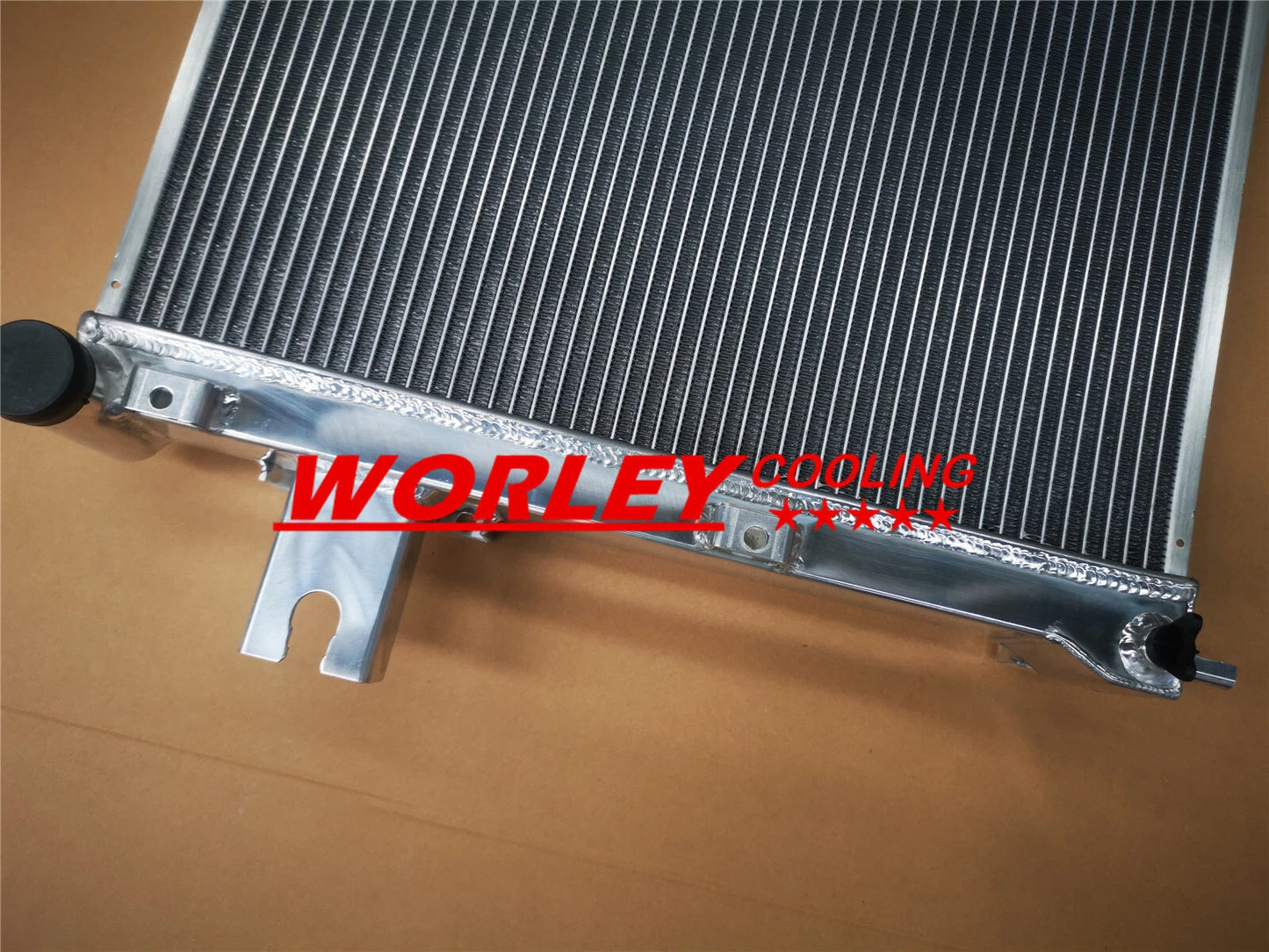 Aluminum Radiator for Jeep Commander V6 3.7 (2006-2010)