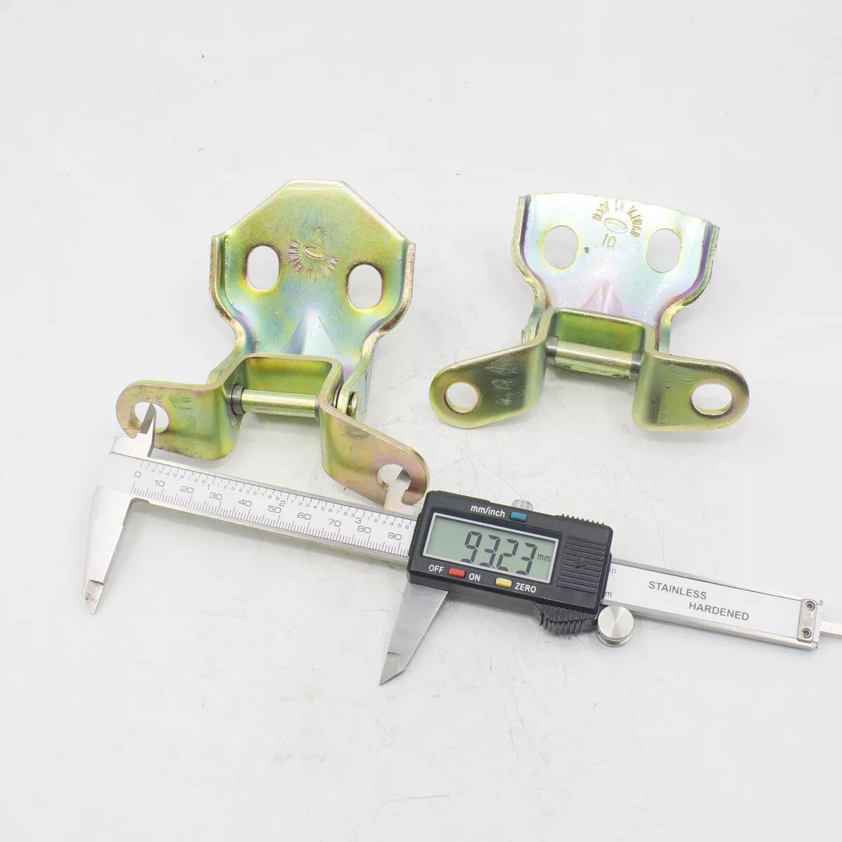 Front Door Hinges for Toyota Corsa/Tercel/Sprinter Carib 1982-1989