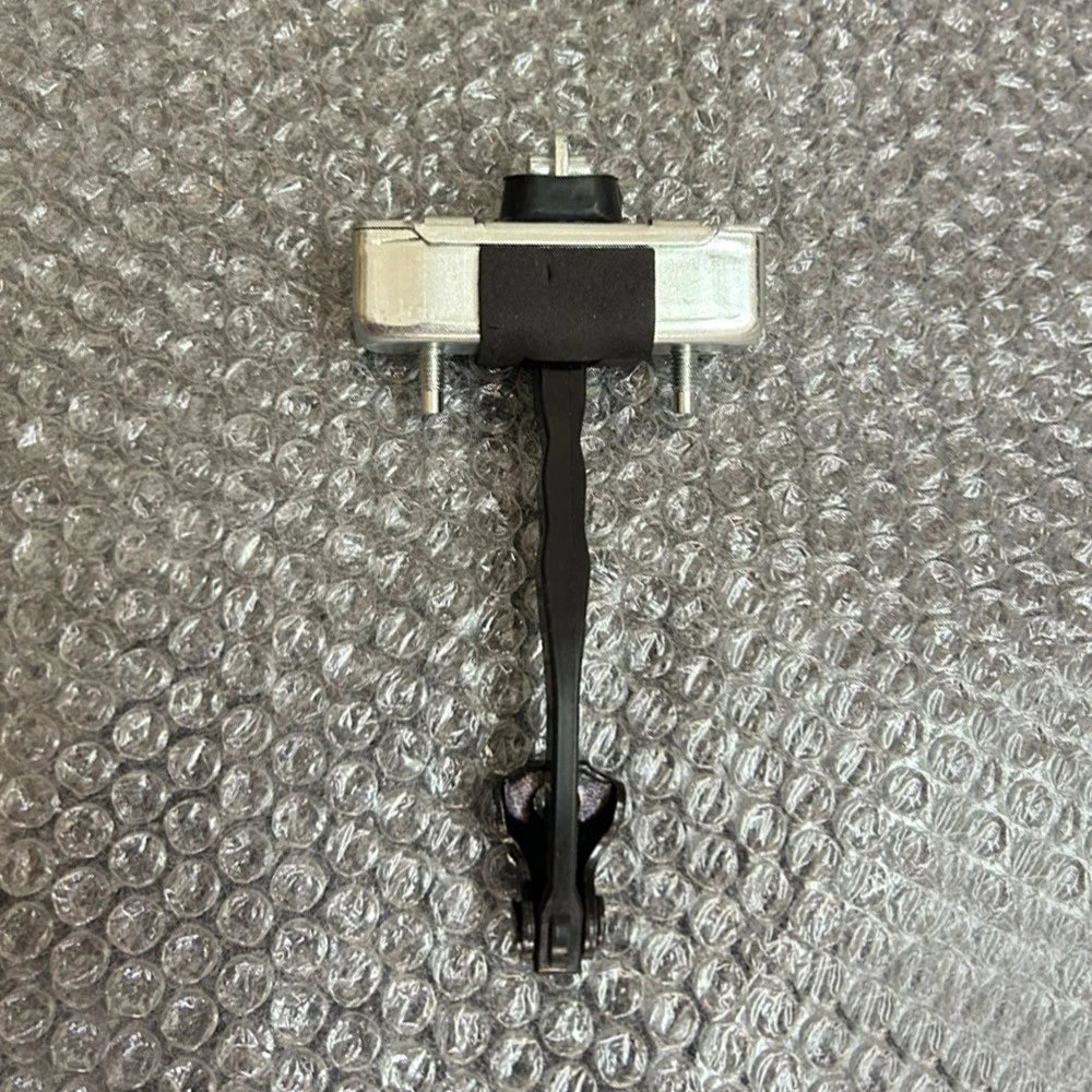 Front Left Door Check Strap Stopper Hinge for Toyota Highlander (2014–2019)