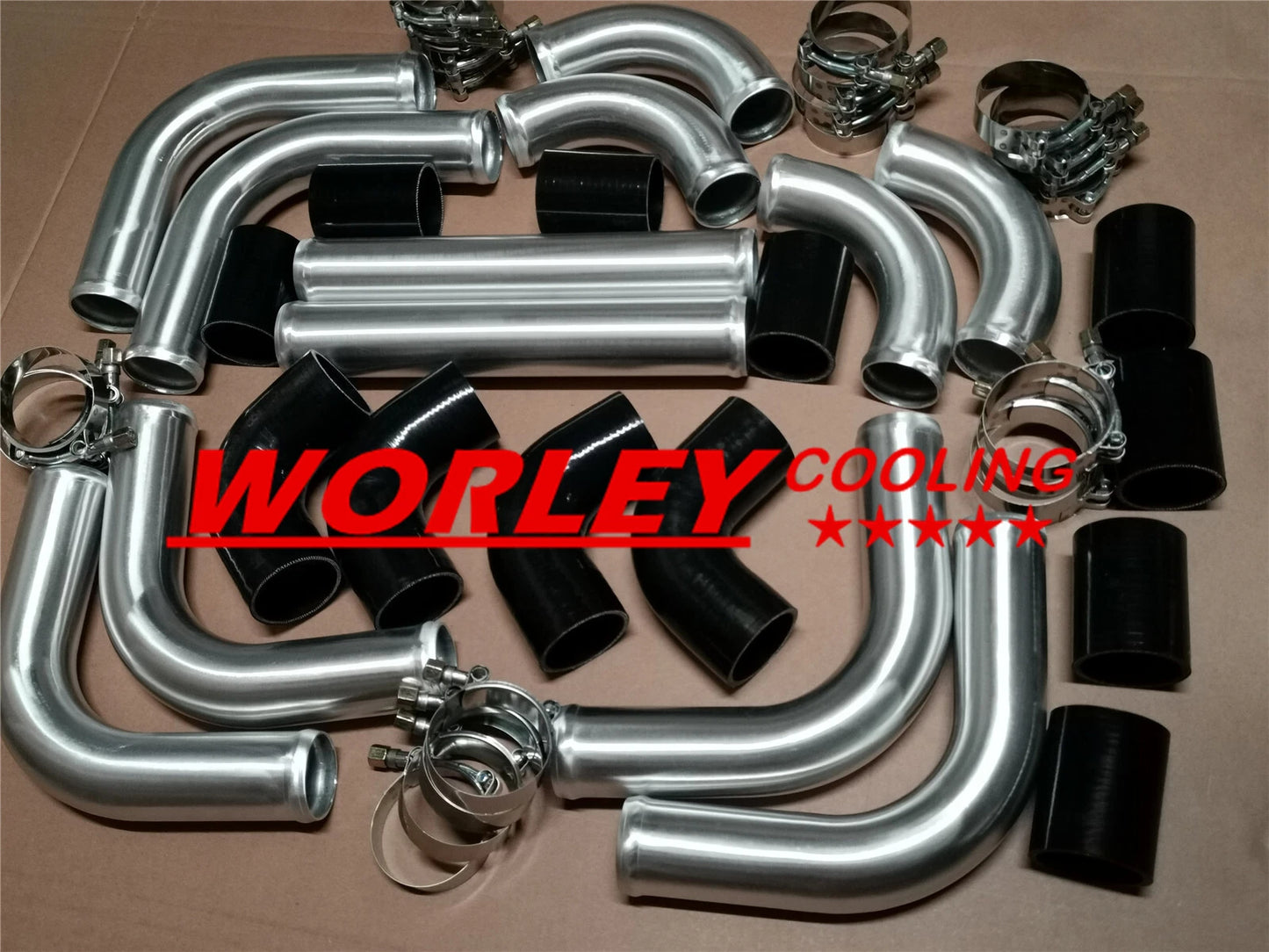 600x300x76mm Front Mount Intercooler + 3" Pipes + Black Hoses