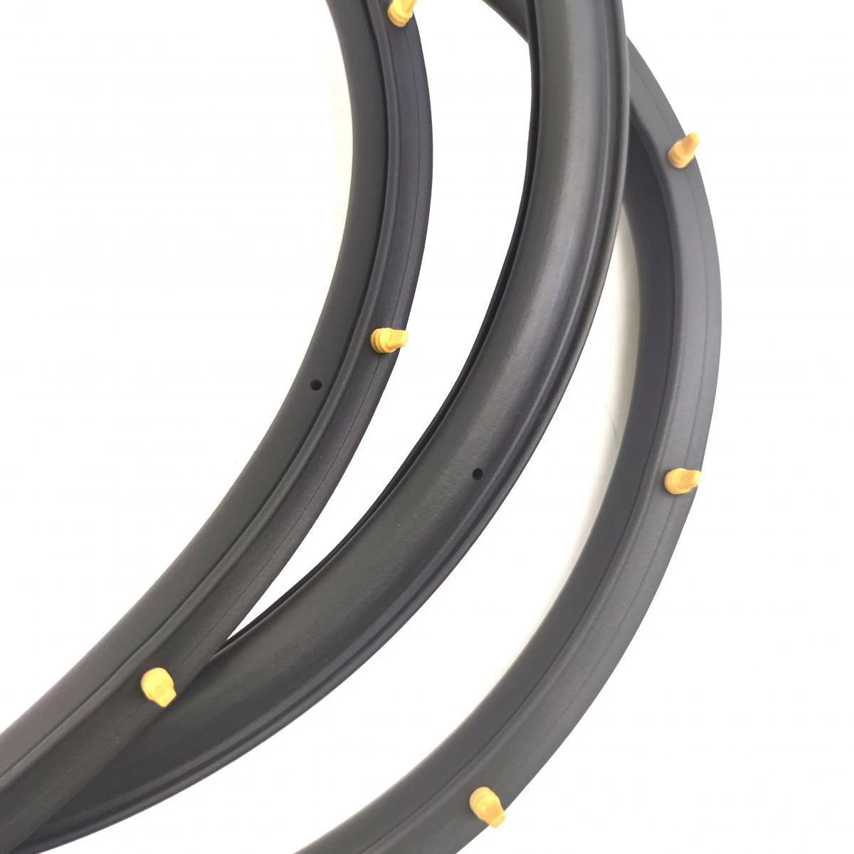 Door Rubber Seal Rear RH Fits Toyota Corolla AE80 AE82 EE80 4D SED 1983-87 D09