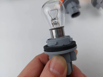 Front Side Lamp Indicator Light for Isuzu NPR NQR NMR (2009-2017)