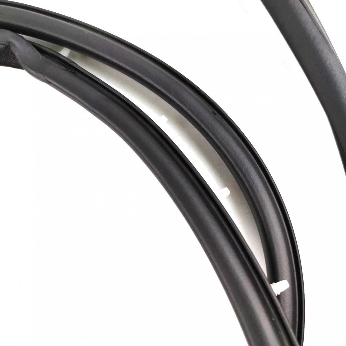 Door Rubber Weatherstrip Rear LH Fits Mitsubishi Lancer E-CAR CB2 Sedan 1992-96