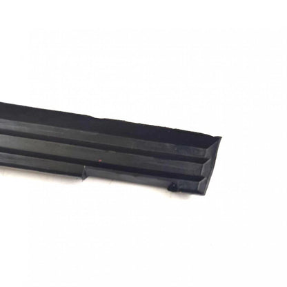 Under Vent Frame Seal Left Fits Datsun Fairlady 2000 SR311 Roadster 1968-70 D06