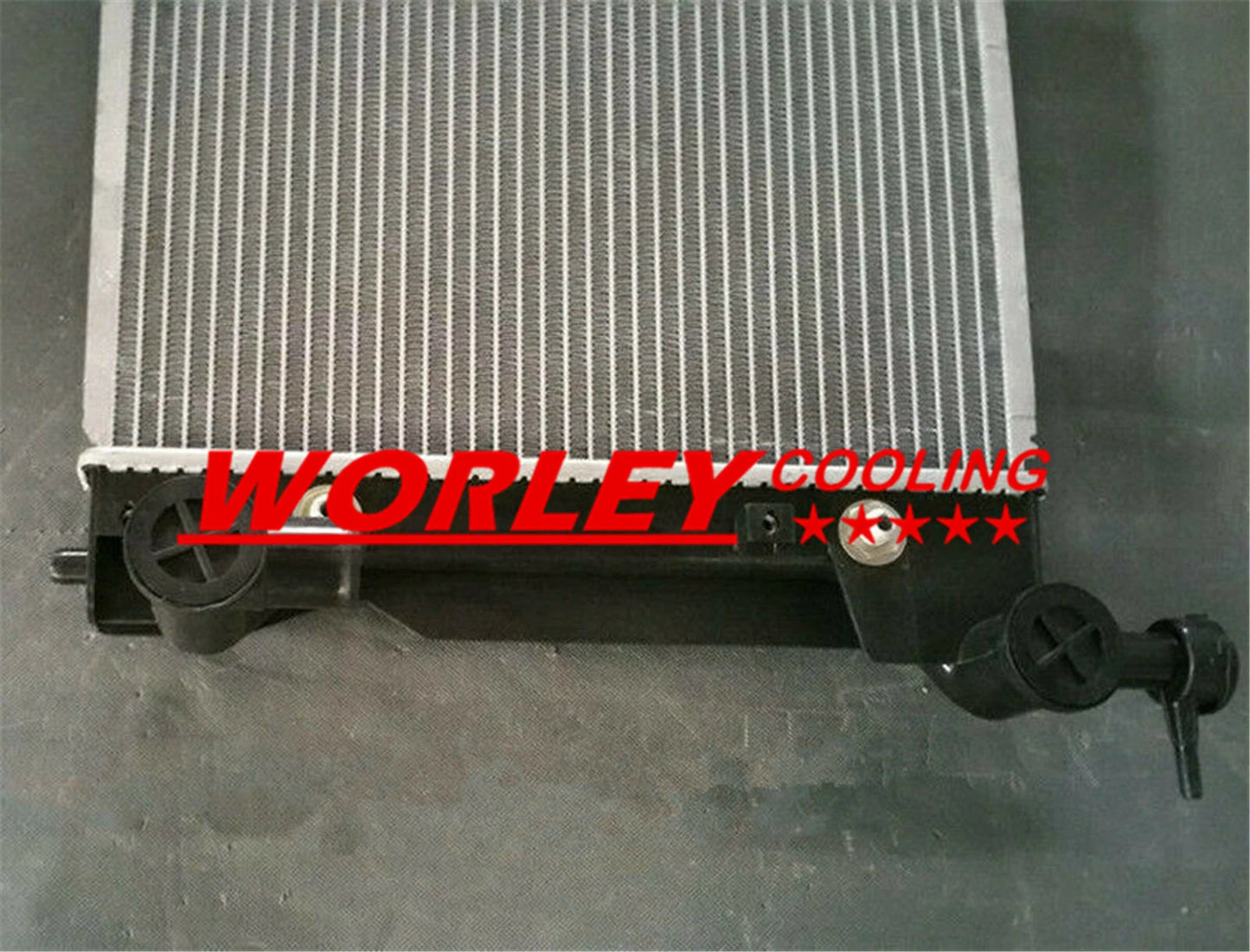 Radiator for Toyota Corolla ZRE152R ZRE172R 1.8L AT/MT (2007-2010)
