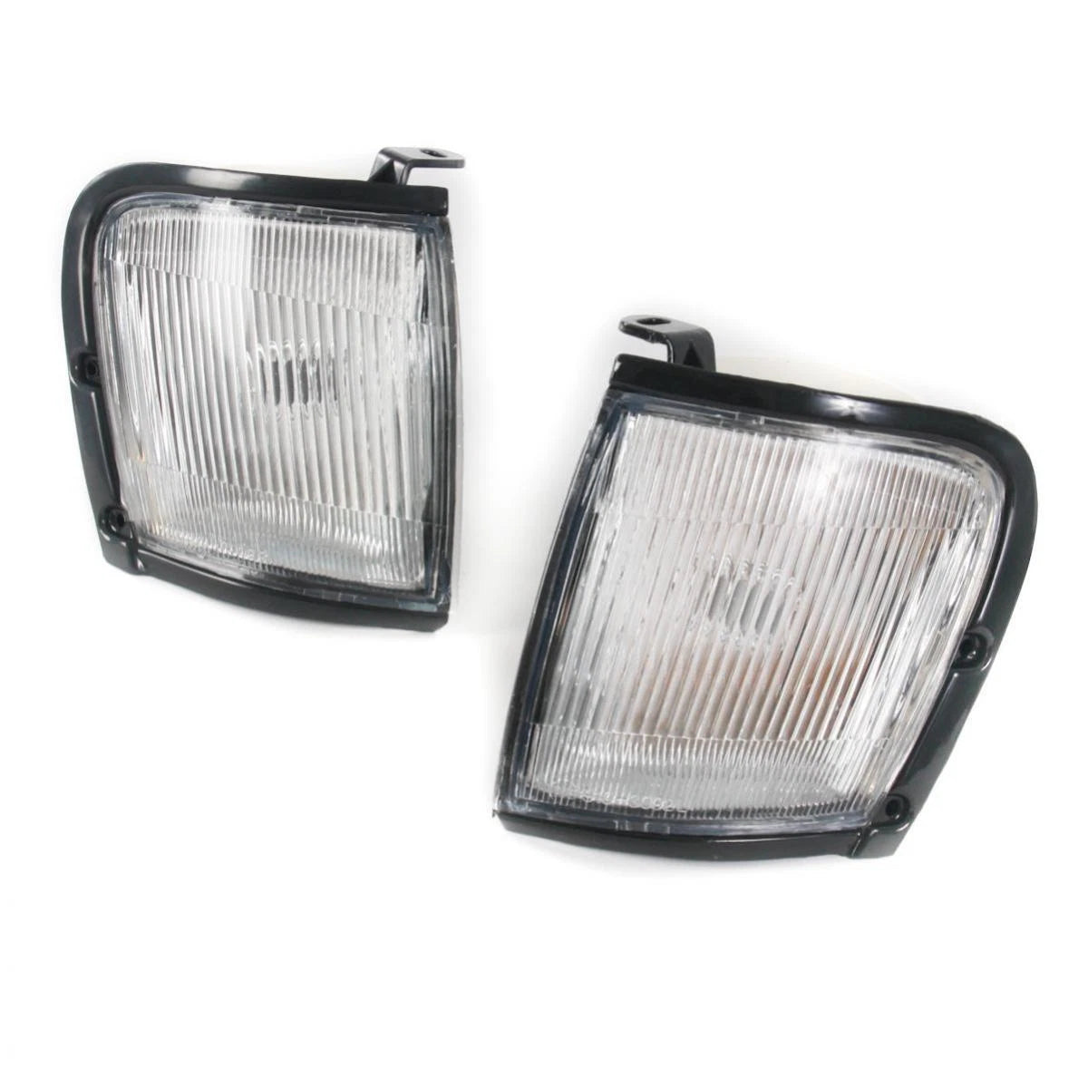 LH+RH Corner Lights Turn Lamp Assembly Fits Isuzu TFR TF Rodeo Truck 1997-02 D05