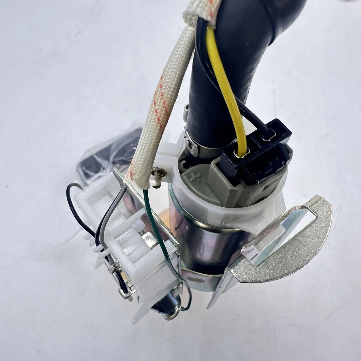 Fuel Pump Assembly Hyundai Accent X-3 L4 1.3L 1.5L (1994–2000)