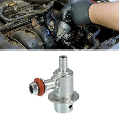 Fuel Injection Pressure Regulator for Suzuki Hayabusa GSX1300R (1999-2007)