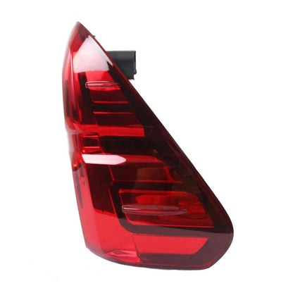 RH Tail Light Lamp Red Fits Toyota Hilux Revo SR5 AN120 M80 Pickup 2015-19 D06