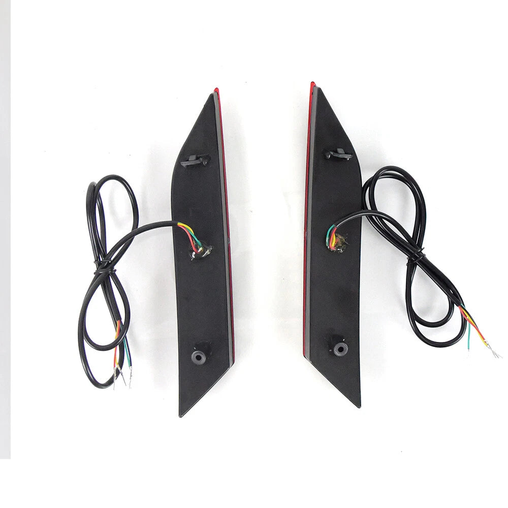 Rear Bumper Reflector Fog with Turn Signals for Toyota Yaris Cross (2023–2024)