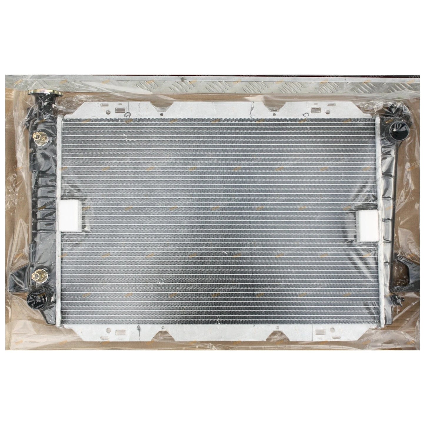 Radiator for Ford F100/F150/F250/F350 Bronco V8 (1983 - 1993)