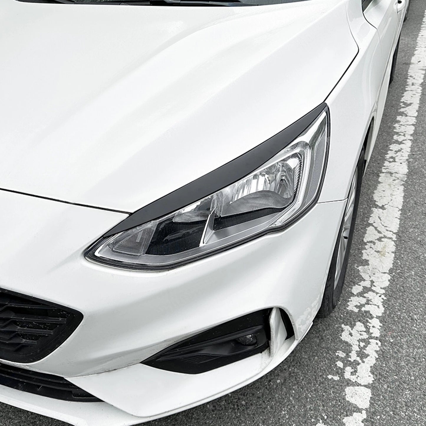 Headlight Eyelid Trim Cover for Ford Focus MK4 (2019-2021)