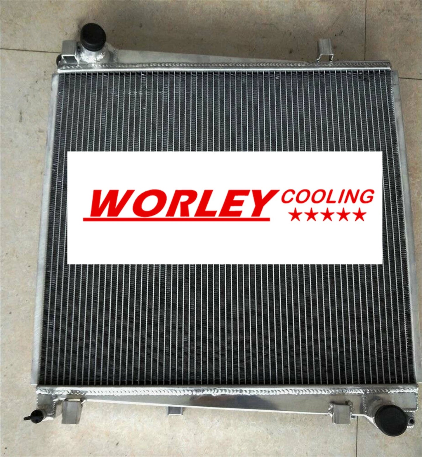 Aluminum Radiator for Ford Explorer MK3 U152 4.0L V6, 4.6L V8 (2002-2005)