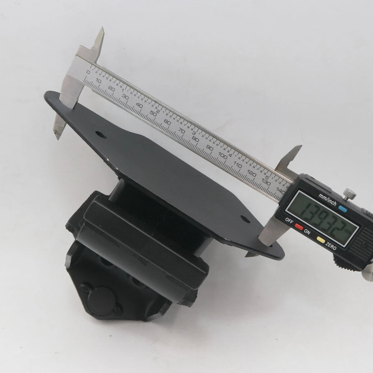 Steel Black Engine Mount Support for Isuzu D-Max2002-2023