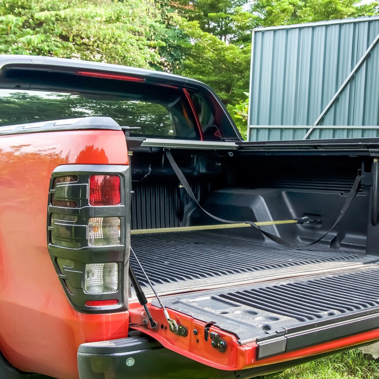 Rear Tailgate Assist for Toyota Tundra (2007–2019)