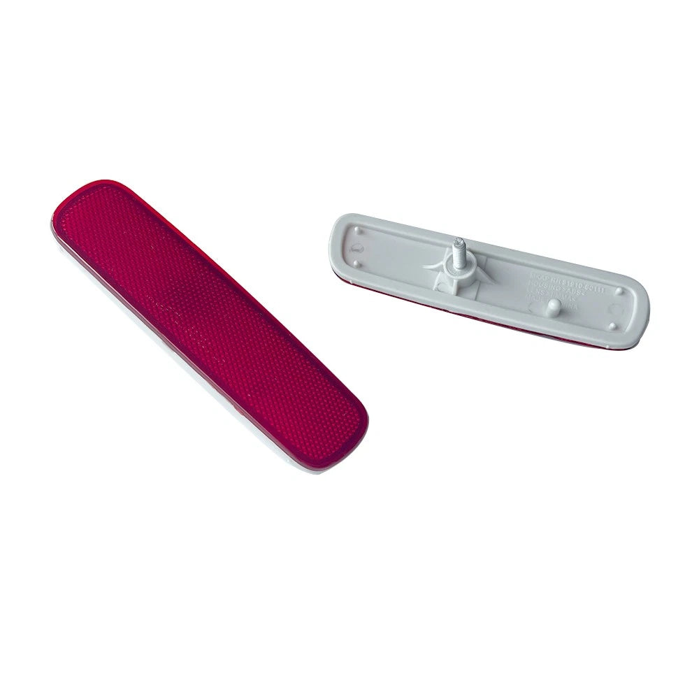 Red Rear Bumper Brake Light Reflector for Toyota Land Cruiser LC100 (1998–2007)