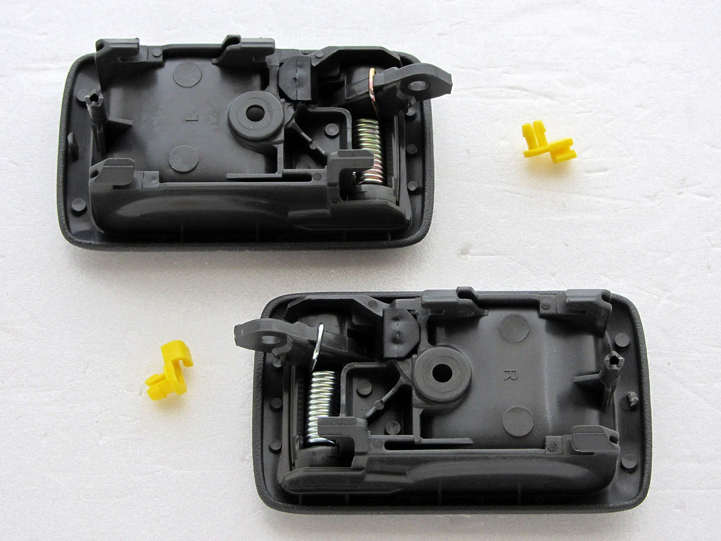 Inner Door Handles for 1997-2005 Toyota Hilux Tiger LN145 (2 x Grey)