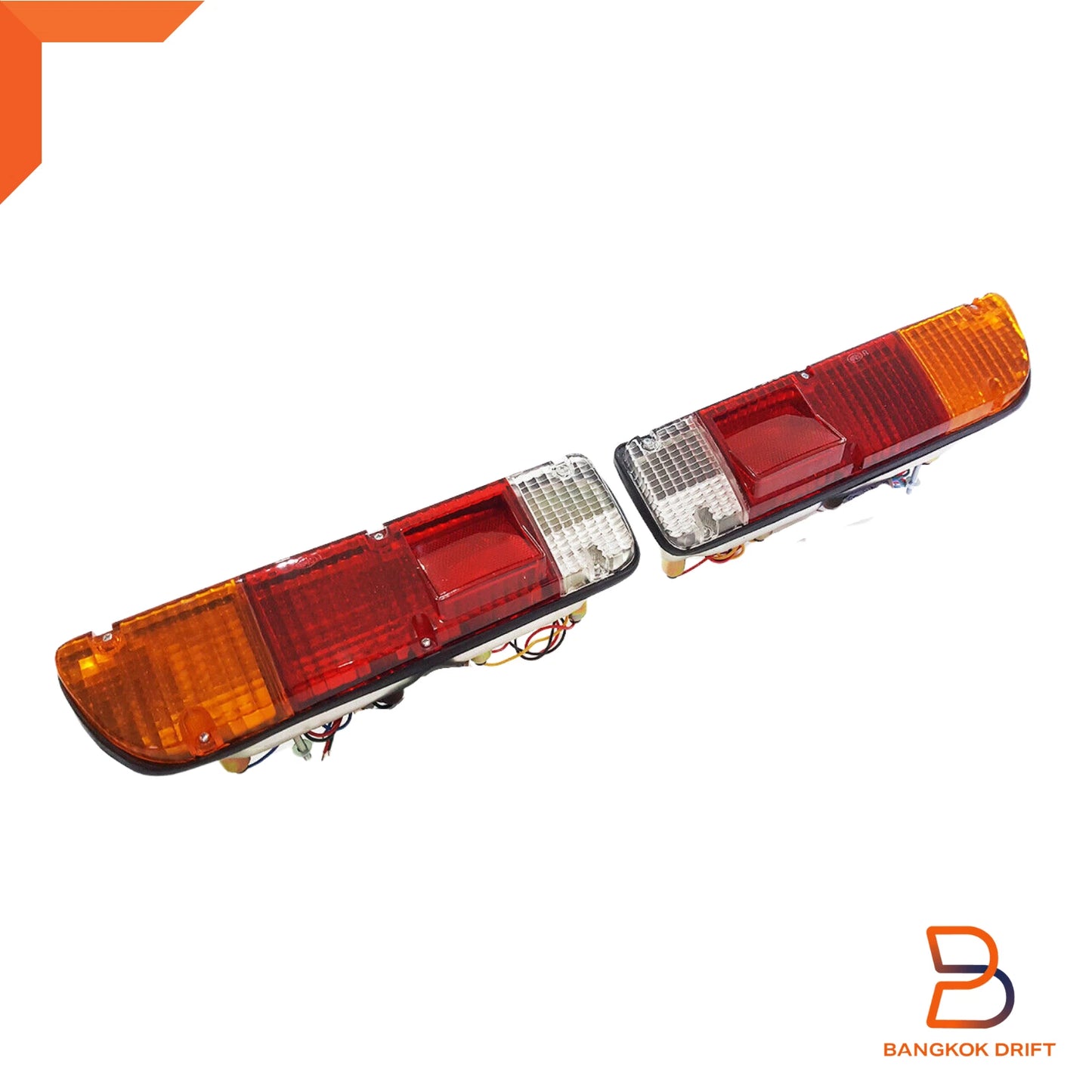 LH RH Rear Tail Light Lamps for Nissan Datsun 620 1500 (1972-1979)