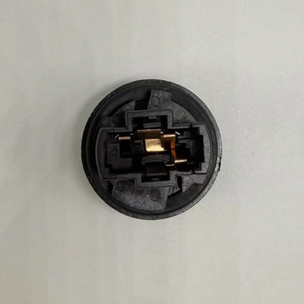 Bulb Socket for Nissan Frontier, Maxima, Quest (2002-2009)