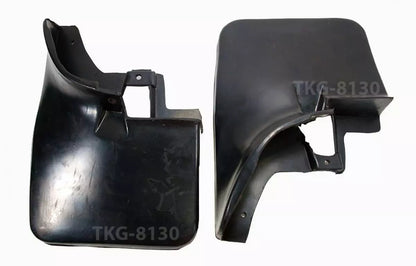 2 x Front Splash Guards for Nissan Navara D22 (1996-2004)