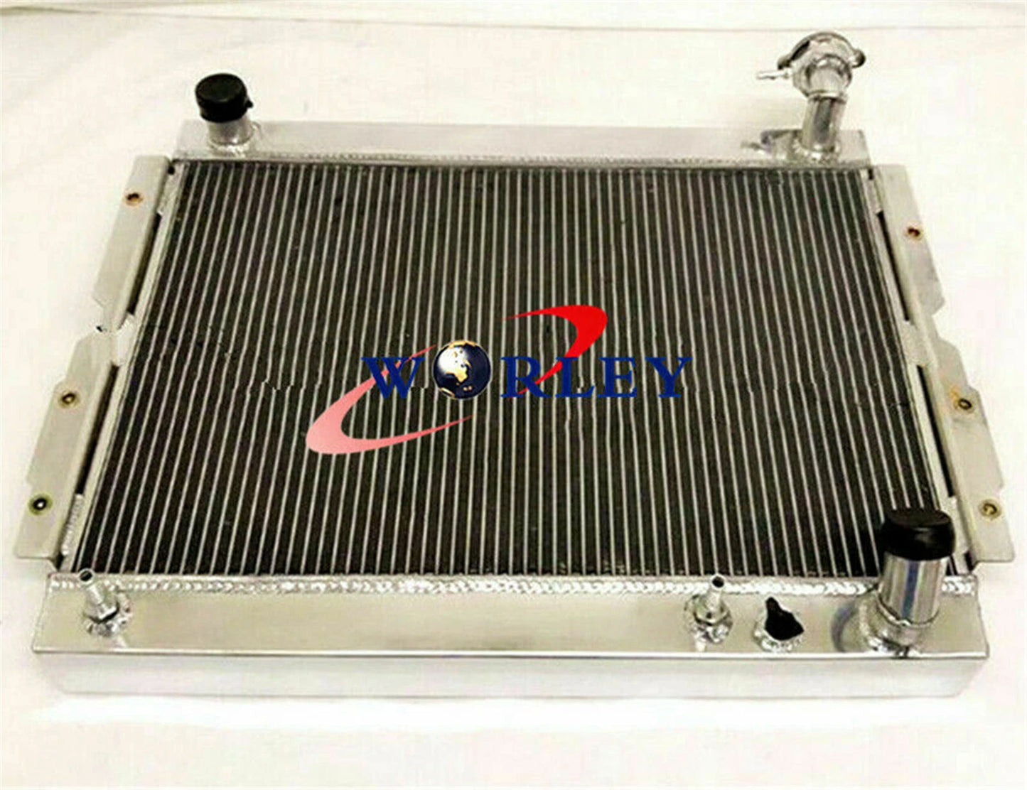 3 Row Alloy Radiator for LAND CRUISER FJ60 FJ61 FJ62 (1980-1990)