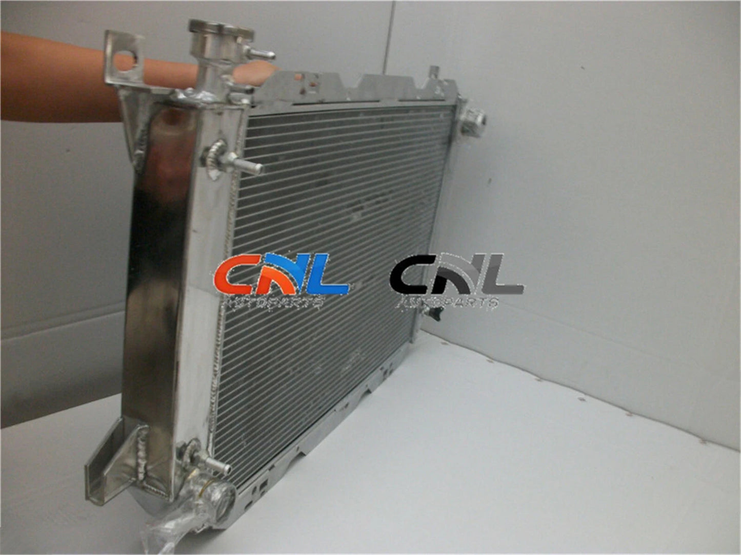 3 Rows Aluminum Radiator for Ford F150 F250 F350 Bronco V8 (1985-1997)