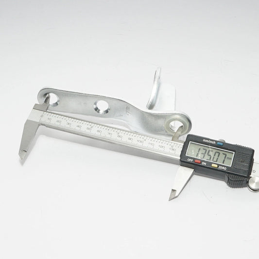 Rear Tail gate Hinge for Toyota Hilux2005-2015