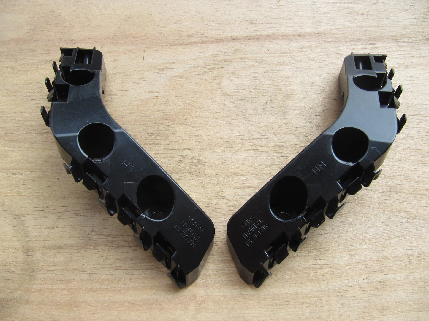 Front Support Bumper Bracket for JEEP Grand Cherokee WK (2014-2020)