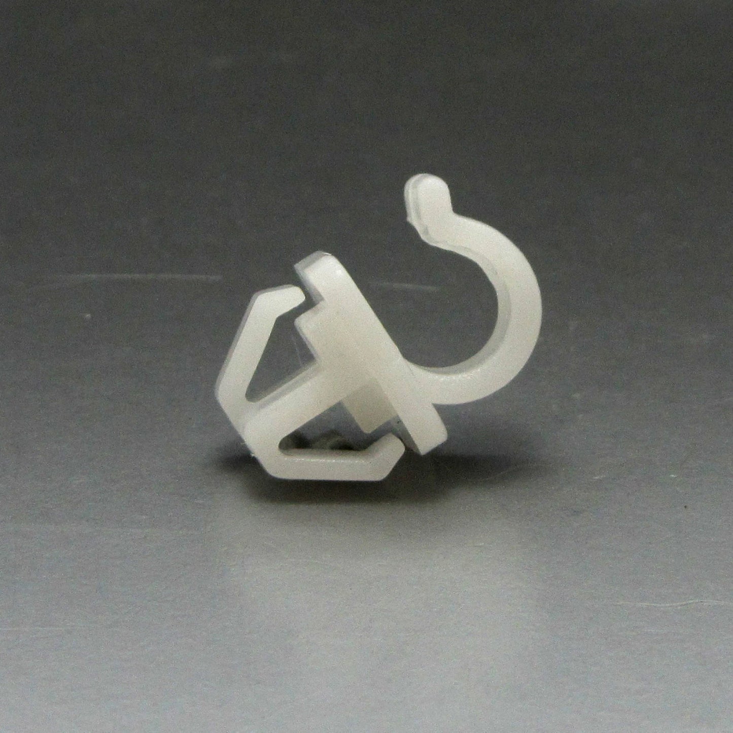 Hood Bonnet Prop Rod Clamp Clip for 98-06 Mazda Bravo B-Series B2500 Courier Ranger