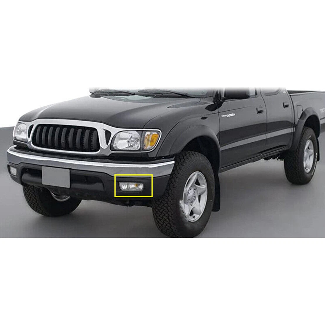 Front Left Fog Light for Toyota Tacoma (2001-2004)