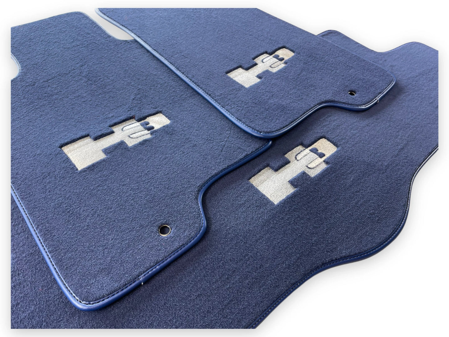 Tailored Dark Blue Floor Mats for Hummer H3 with H3 Emblem (2005-2010)