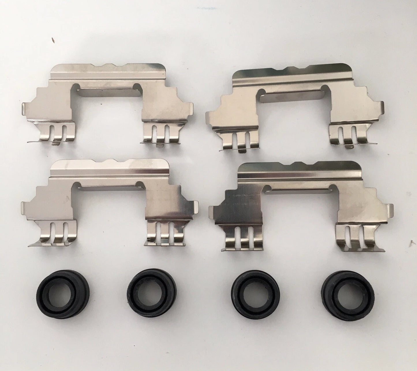 Front Brake Pad Shim Caliper Hardware Kit for Mitsubishi 380