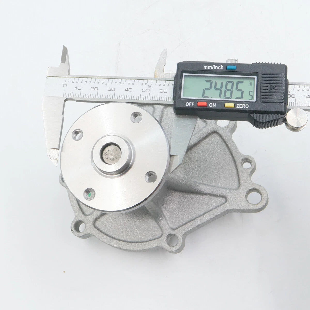 Water Pump for Nissan Datsun 521/620/720 L16 1973-1985
