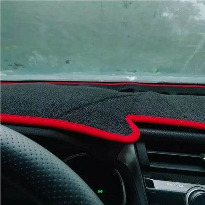Dashboard Dash Mat DashMat Sun Cover Pad for Toyota Camry (2018–2023)