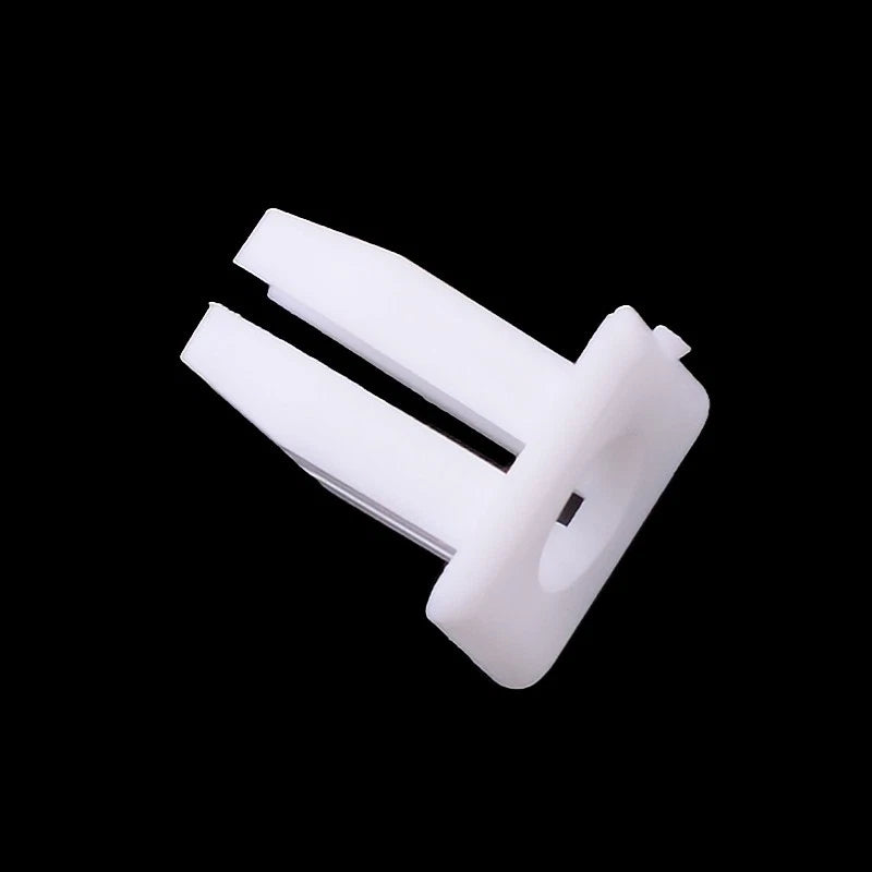 200 x Bumper Grill Grommet Clips for Ford (Fits Various Models)