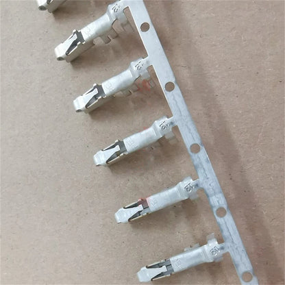 10 x Car Fuse Box Plug Connector Terminals for Buick GL8