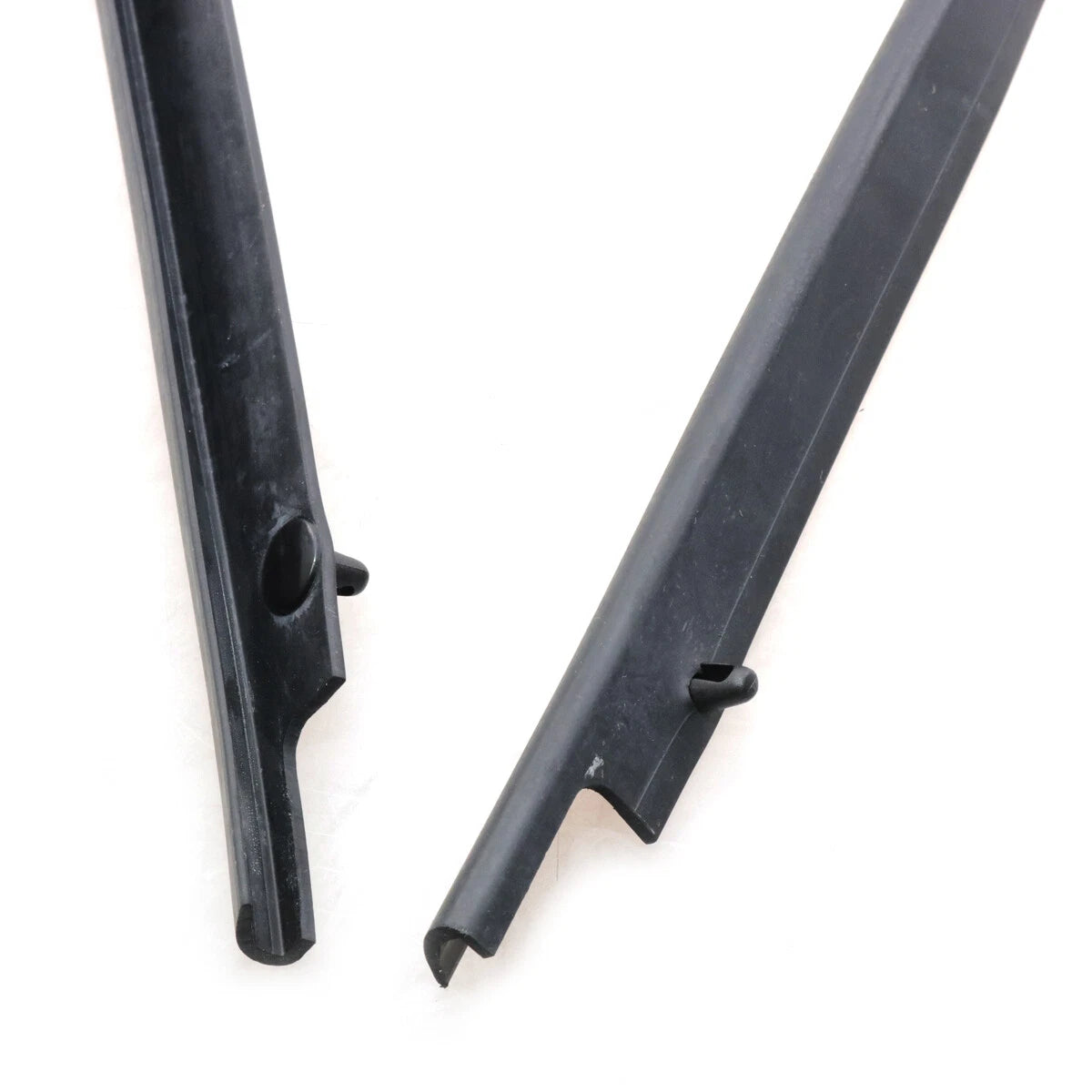 Bonnetto Cowl Weatherstrip for Toyota Land Cruiser BJ60 FJ62 HJ61 1980-1992